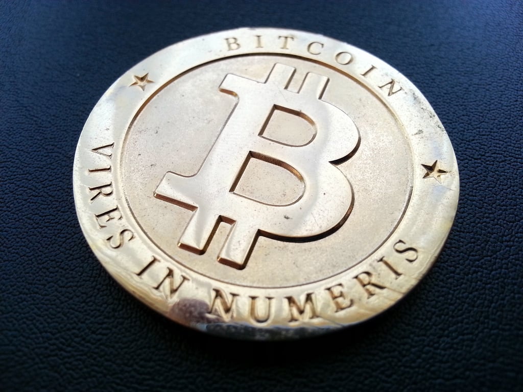 Overstock exceeds $130,000 in Bitcoin sales